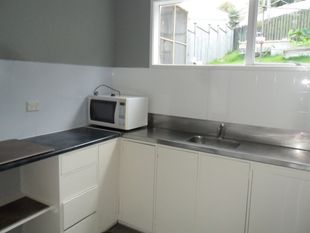 GREAT LOCATION - Birkenhead